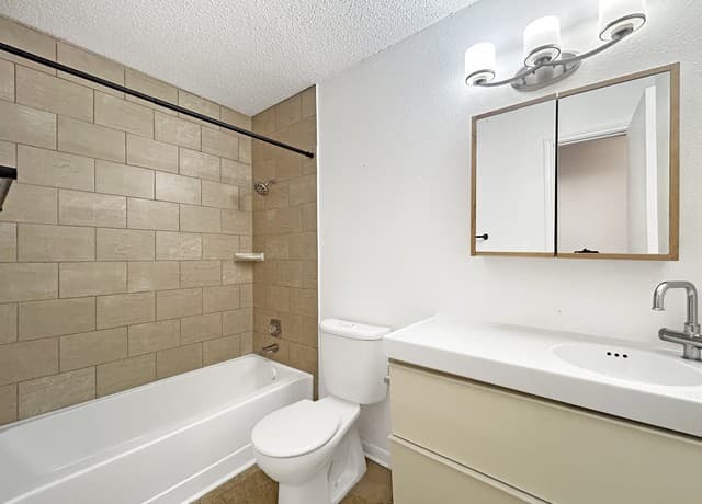 14702  Highland Peak, San Antonio, TX 78233 — photo 15