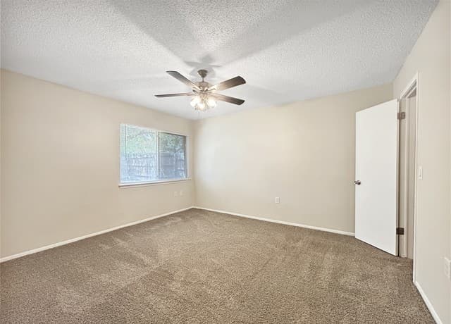 14702  Highland Peak, San Antonio, TX 78233 — photo 16