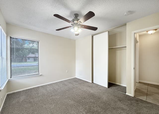 14702  Highland Peak, San Antonio, TX 78233 — photo 18