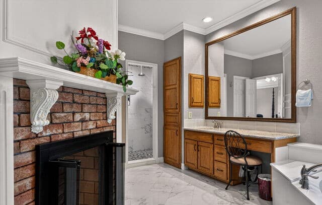 8639  Raintree Woods Dr, Fair Oaks Ranch, TX 78015 — photo 12