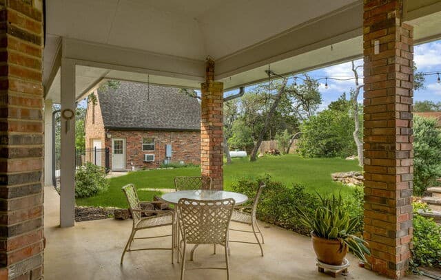 8639  Raintree Woods Dr, Fair Oaks Ranch, TX 78015 — photo 25