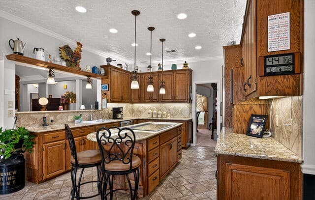 8639  Raintree Woods Dr, Fair Oaks Ranch, TX 78015 — photo 6