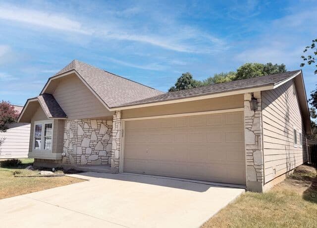 6714 Country Swan