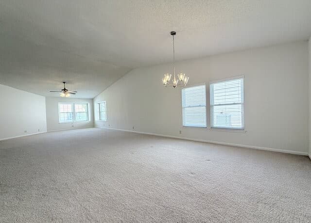 6714  Country Swan, San Antonio, TX 78240 — photo 12