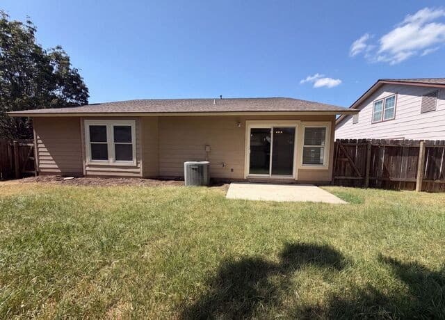 6714  Country Swan, San Antonio, TX 78240 — photo 17