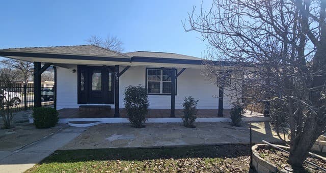 3902 W Salinas, San Antonio, TX 78207 — photo 2