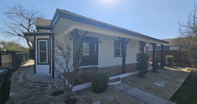 3902 W Salinas, San Antonio, TX 78207 — photo 4