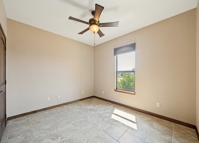 201  Abrego Lake, Floresville, TX 78114 — photo 15