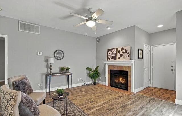 11839  Parliament St Unit 2111