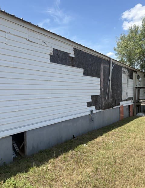 4410  County Road 334, Stockdale, TX 78160 — photo 14