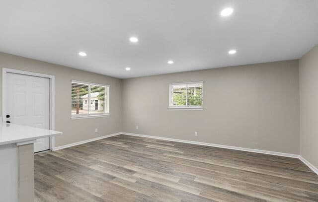 205  Mistletoe St, Fredericksburg, TX 78624 — photo 8
