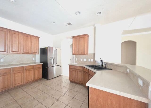 8510  El Camino Ct, San Antonio, TX 78254 — photo 8