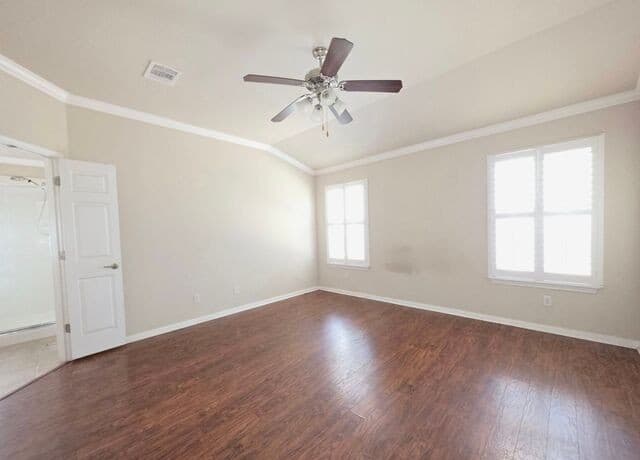8510  El Camino Ct, San Antonio, TX 78254 — photo 9