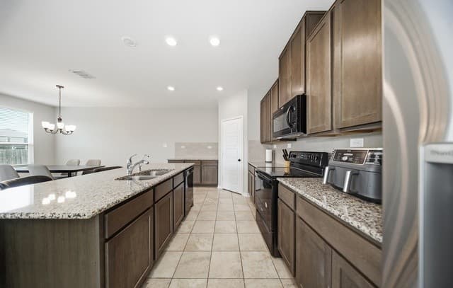 3006  Old Almonte Dr, San Antonio, TX 78224 — photo 13