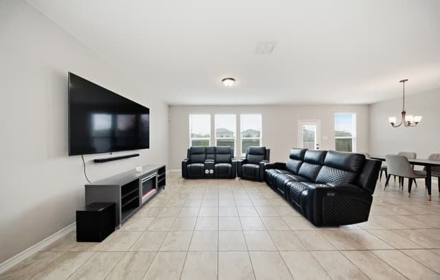 3006  Old Almonte Dr, San Antonio, TX 78224 — photo 8