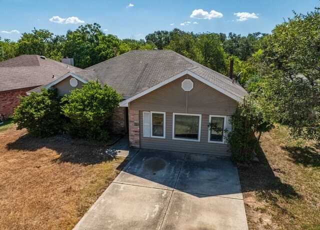 7307  Silent Spg, San Antonio, TX 78250 — photo 2
