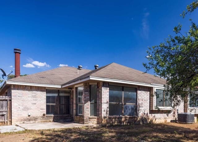 7307  Silent Spg, San Antonio, TX 78250 — photo 22