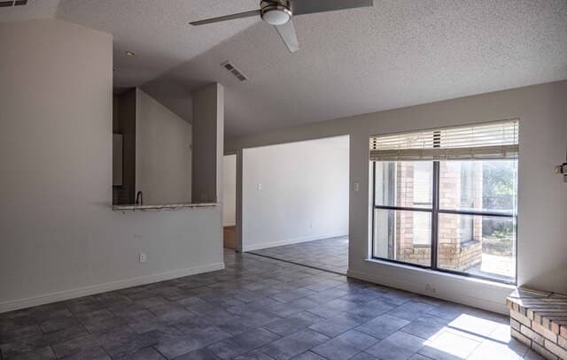7307  Silent Spg, San Antonio, TX 78250 — photo 6