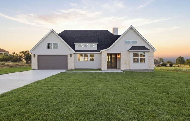 499 Wood View Cir