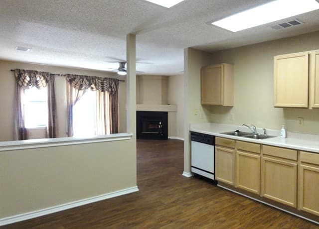 6730  Evercrest, San Antonio, TX 78239 — photo 13