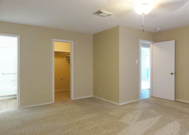 6730  Evercrest, San Antonio, TX 78239 — photo 25