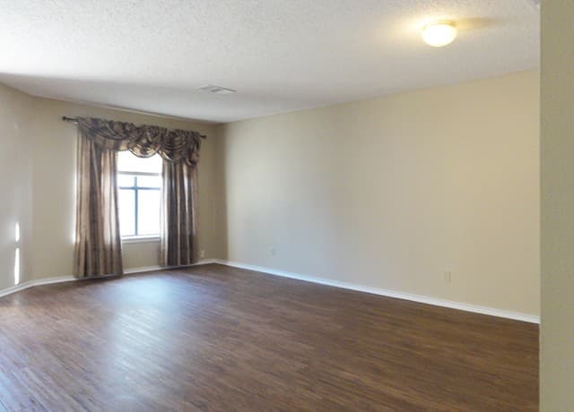 6730  Evercrest, San Antonio, TX 78239 — photo 6