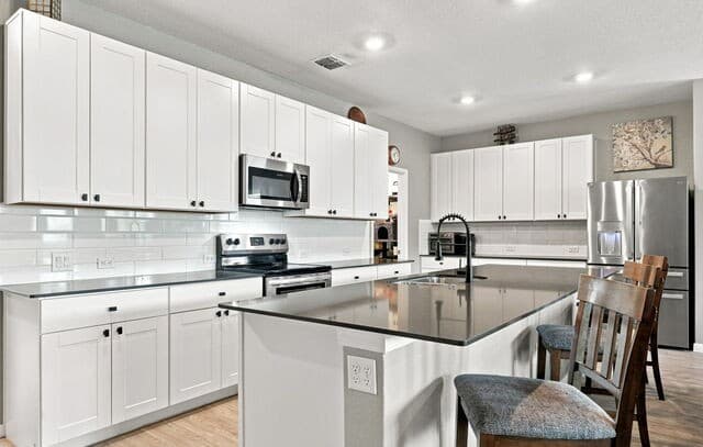 13215  Turnesa Ter, San Antonio, TX 78221 — photo 8
