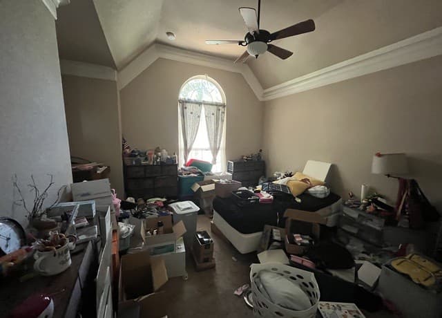 828  Martingale, Bandera, TX 78003 — photo 14