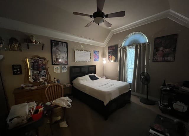828  Martingale, Bandera, TX 78003 — photo 16