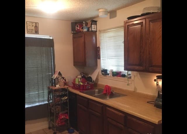 7251  Brandyridge, San Antonio, TX 78250 — photo 2