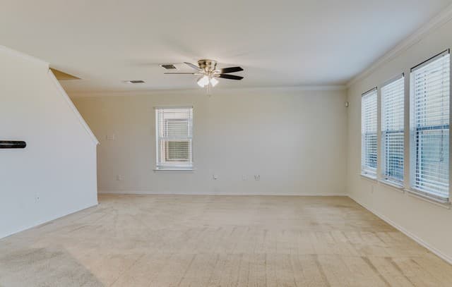 4515  Wrangler Vw, San Antonio, TX 78223 — photo 4