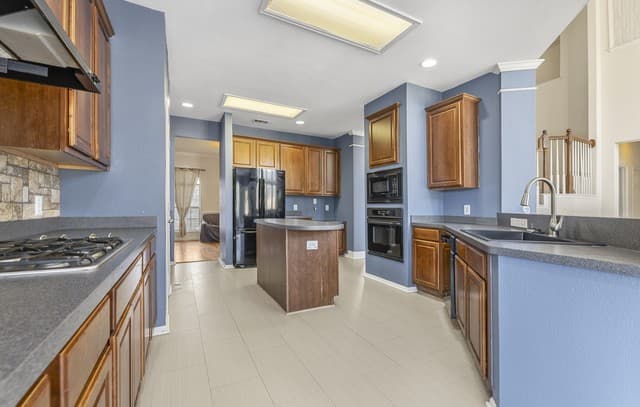 10515  Wind Walker, Helotes, TX 78023 — photo 9