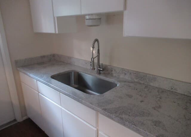 3415  Willowwood, San Antonio, TX 78219 — photo 8