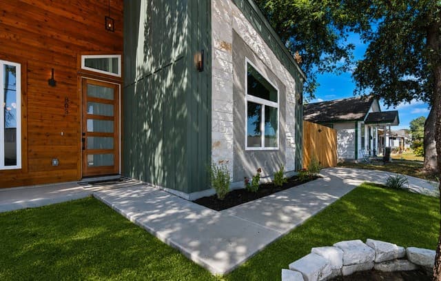 803  Mckinley Ave, San Antonio, TX 78210 — photo 3