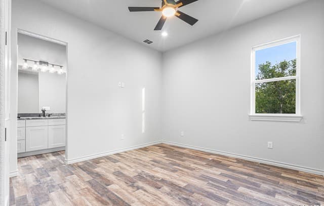 114  Cr 6875, Natalia, TX 78059 — photo 17