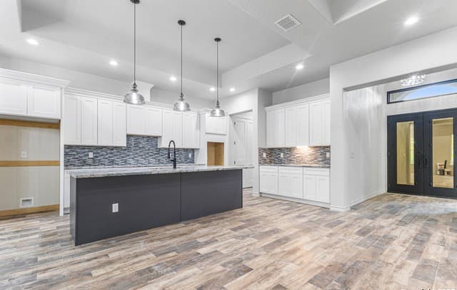 114  Cr 6875, Natalia, TX 78059 — photo 5