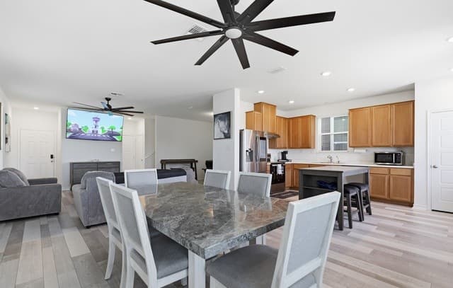 10643 W MILITARY DR unit 13, San Antonio, TX 78251 — photo 10
