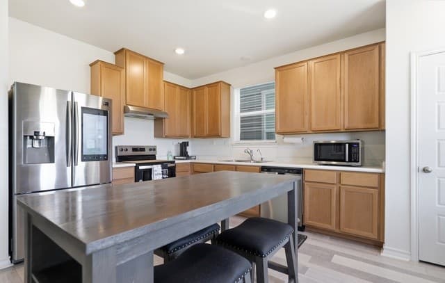 10643 W MILITARY DR unit 13, San Antonio, TX 78251 — photo 12