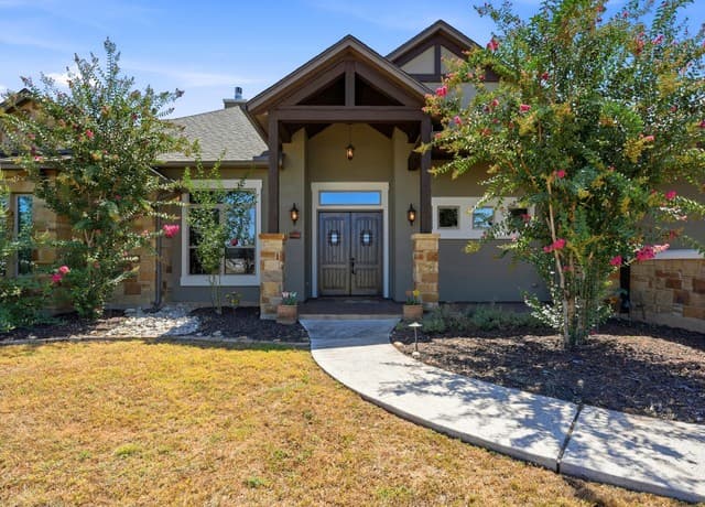 228  Lucky Rdg, Bandera, TX 78003 — photo 3