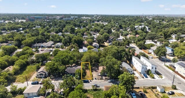 1818 E Crockett St, San Antonio, TX 78202 — photo 2
