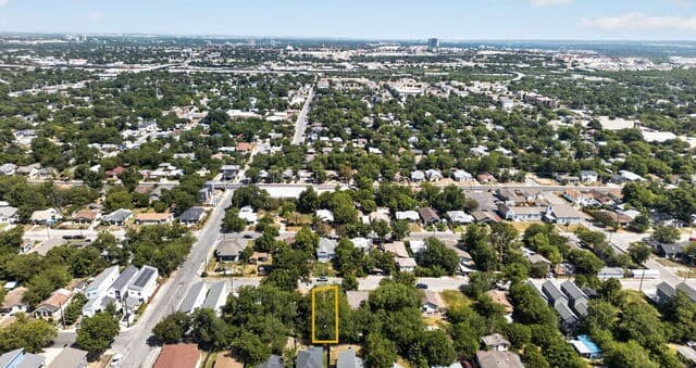 1818 E Crockett St, San Antonio, TX 78202 — photo 5
