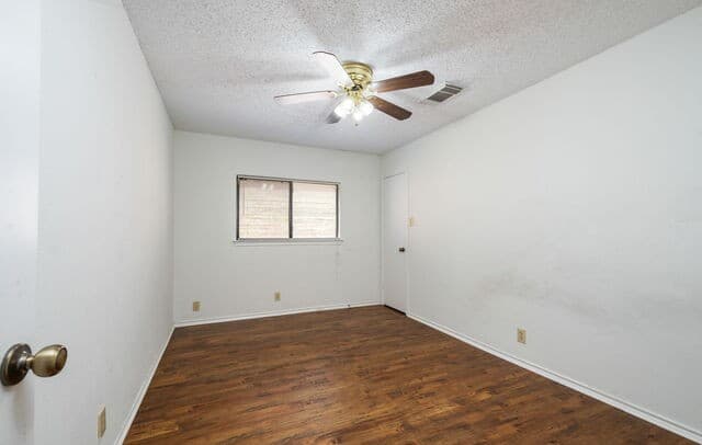 8507  Park Olympia, Universal City, TX 78148 — photo 25