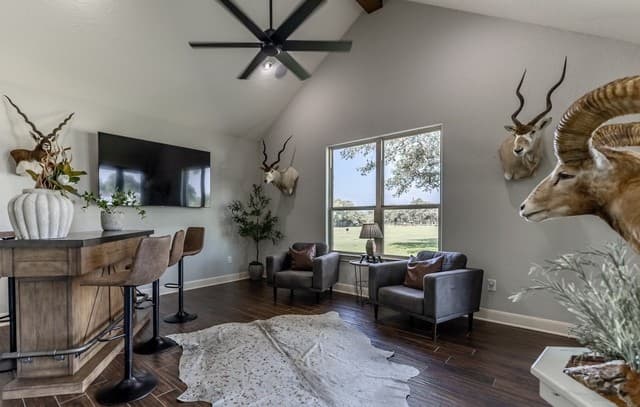140  Sattler, Spring Branch, TX 78070 — photo 20