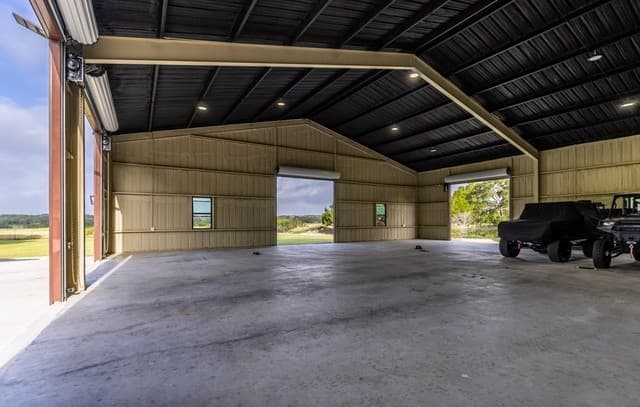 140  Sattler, Spring Branch, TX 78070 — photo 3