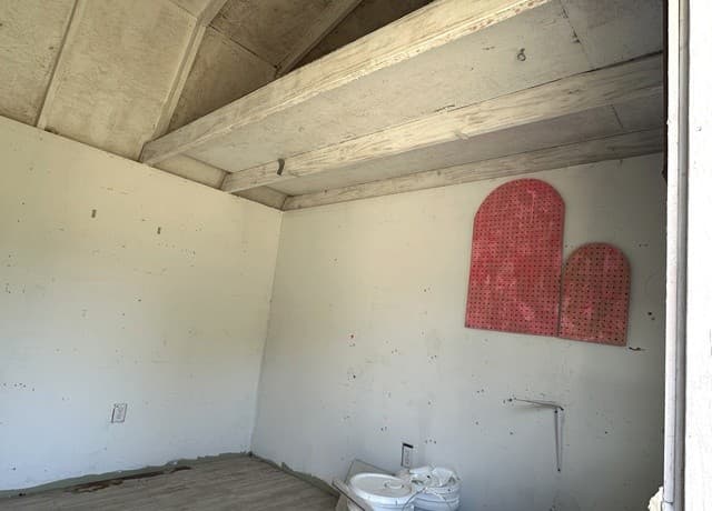 907  Dove Ave., Devine, TX 78016 — photo 14