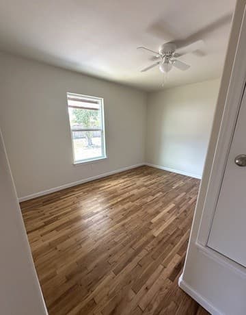 907  Dove Ave., Devine, TX 78016 — photo 5