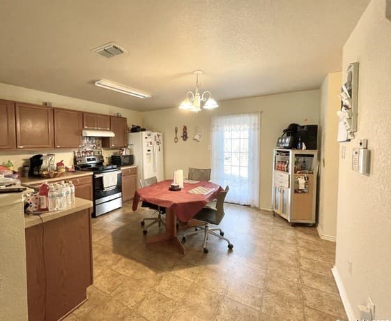 910  Absolon Farm, San Antonio, TX 78228 — photo 3