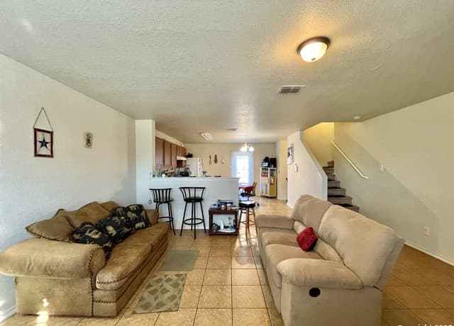 910  Absolon Farm, San Antonio, TX 78228 — photo 6