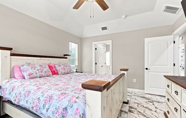7306  Tiff Nicole Ln, Von Ormy, TX 78073 — photo 18