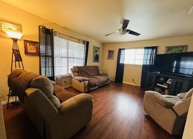 311  Riverdale, San Antonio, TX 78228 — photo 4